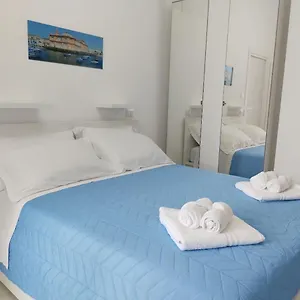  Apartment Mare Luna Italy